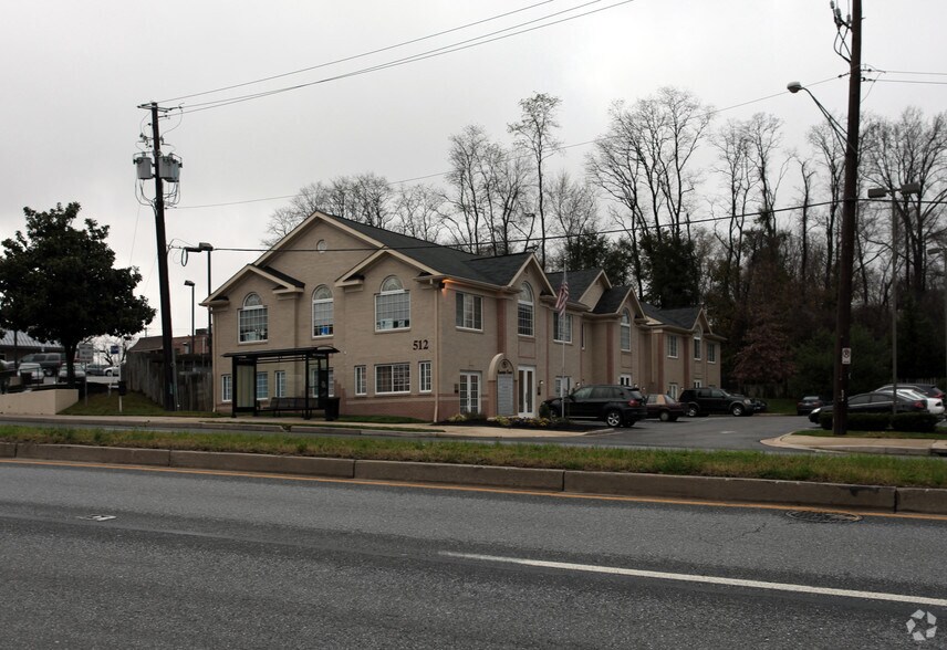 512 E Randolph Rd, Silver Spring, MD for sale - Primary Photo - Image 1 of 1