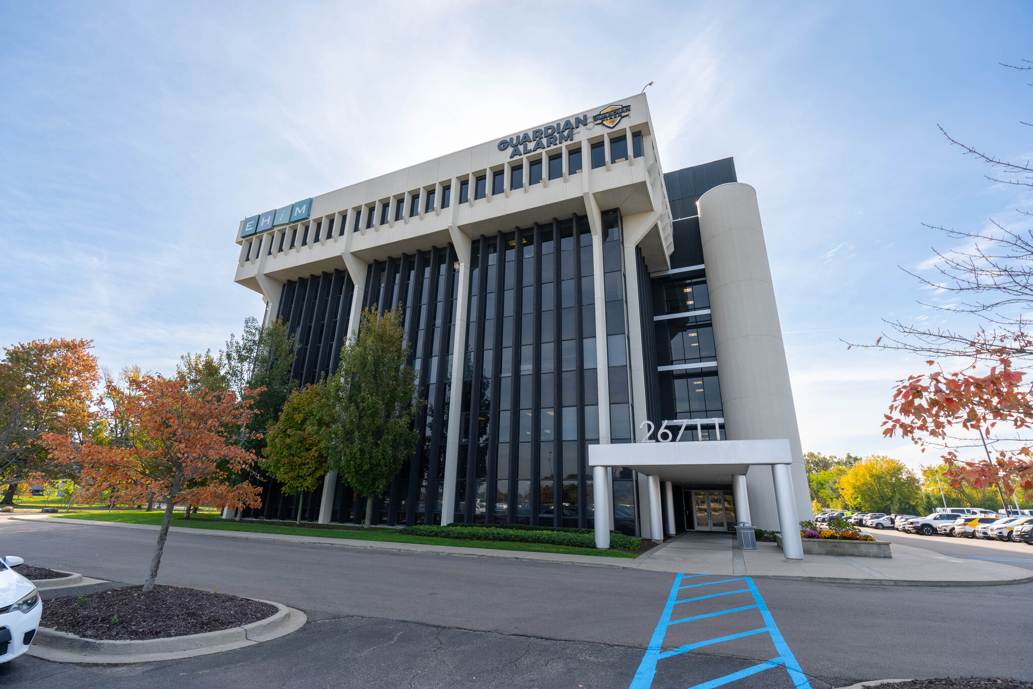 26711 Northwestern Hwy, Southfield, MI for sale Building Photo- Image 1 of 7