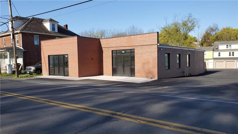 2005 Willow Park Rd, Bethlehem, PA for lease - Building Photo - Image 2 of 5