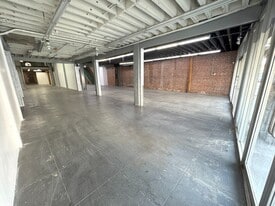 GRND FLR COMMERCIAL LOFT W/ 2ND FLR! - Loft