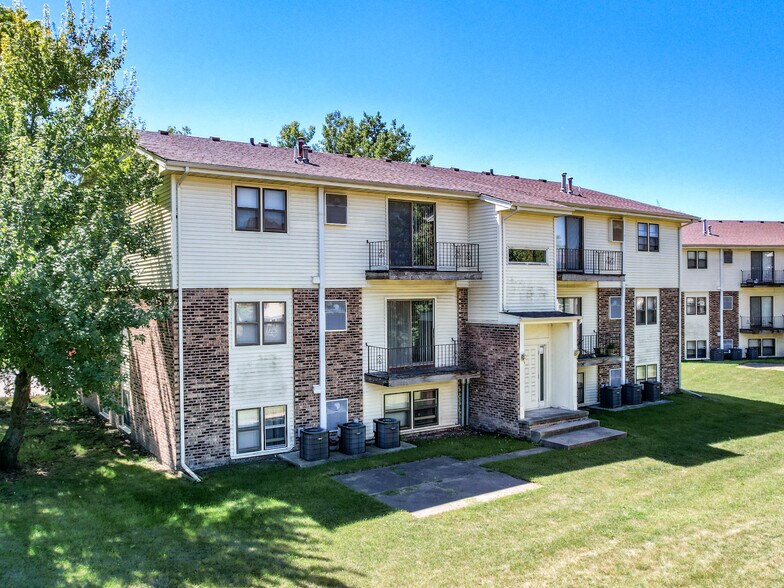 1707 S 7th Ave, Marshalltown, IA 50158