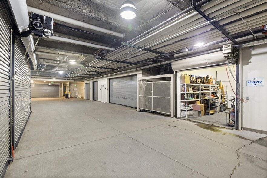 601 Rio Grande Pl, Aspen, CO for sale - Interior Photo - Image 2 of 6