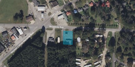 605 Broadway Ave, Talladega, AL - aerial  map view