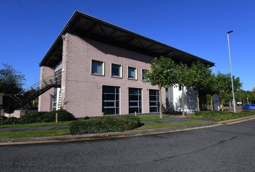 1110 Centre Park Sq, Warrington for lease - Building Photo - Image 1 of 3