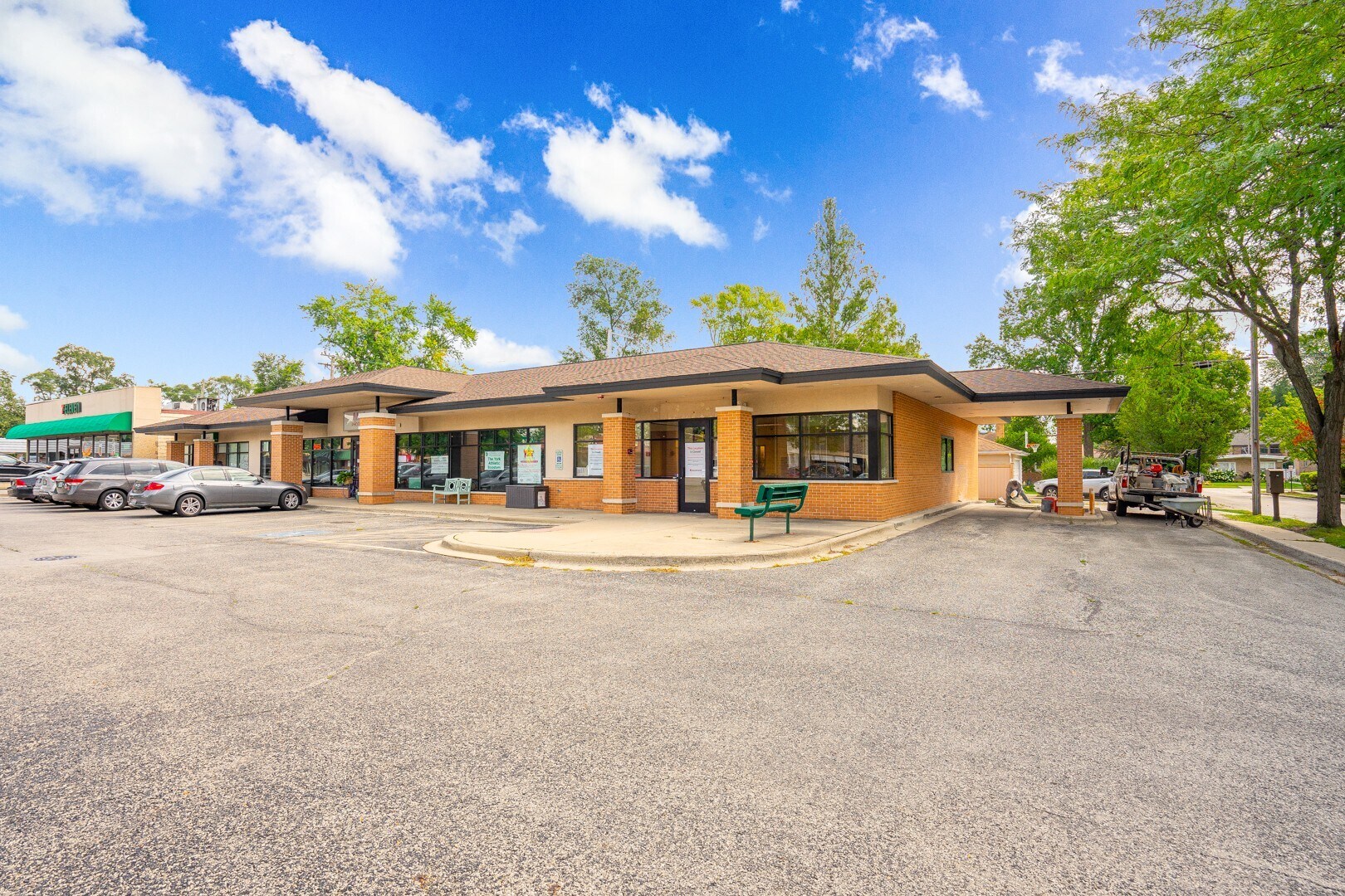 533-539 S Spring Rd, Elmhurst, IL for sale Building Photo- Image 1 of 1