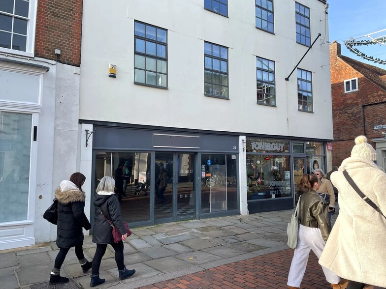 North St, Chichester for lease - Primary Photo - Image 1 of 7