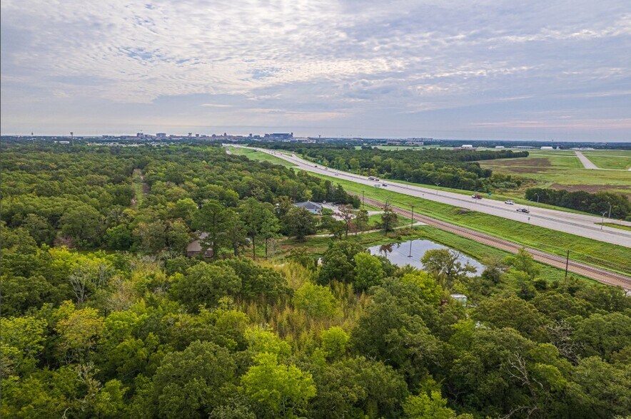 4702-4812 Raymond Stotzer Pky, College Station, TX for sale - Building Photo - Image 1 of 10