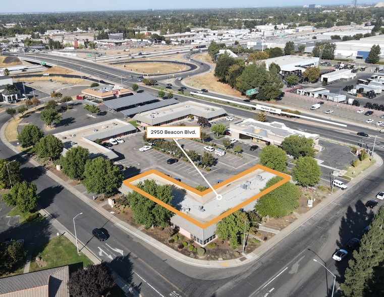 2950 Beacon Blvd, West Sacramento, CA for lease - Building Photo - Image 2 of 14
