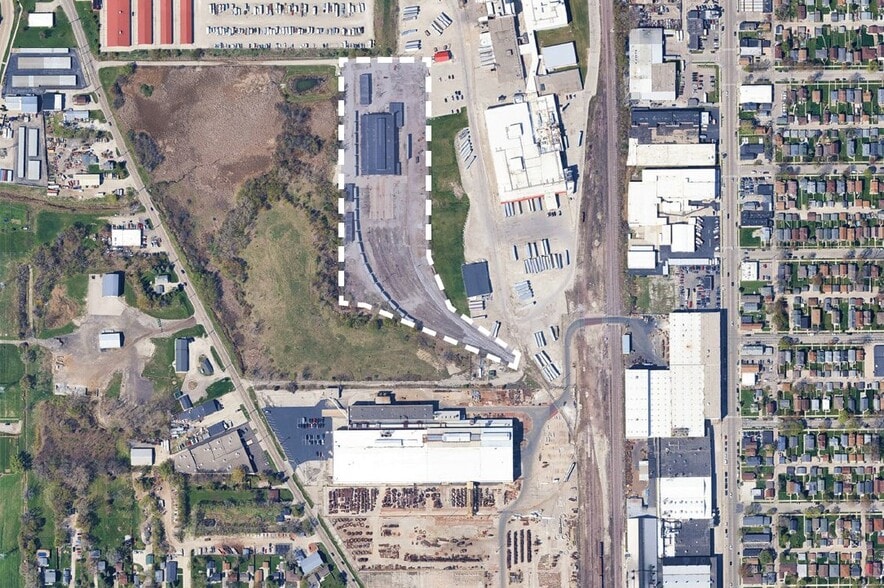 5000 S Whitnall Ave, Cudahy, WI for sale - Aerial - Image 1 of 8