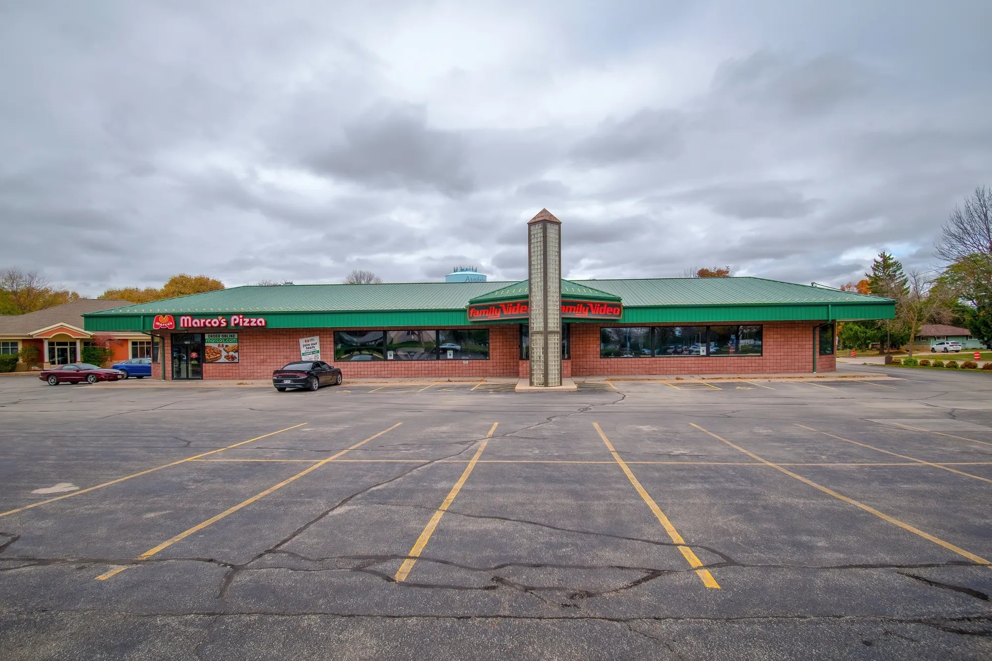 2700 E Calumet St, Appleton, WI for lease Building Photo- Image 1 of 6