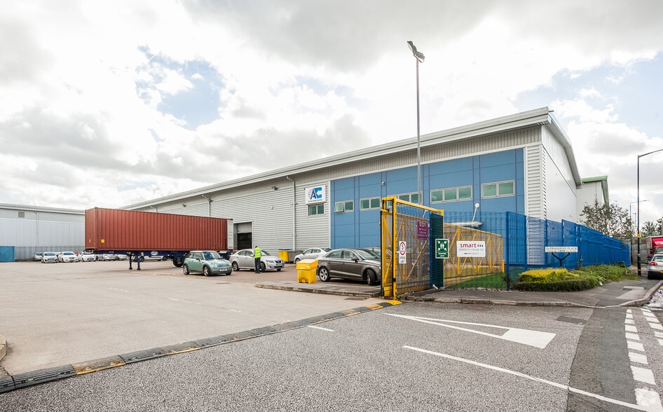 Mosley Rd, Manchester for sale - Primary Photo - Image 1 of 1