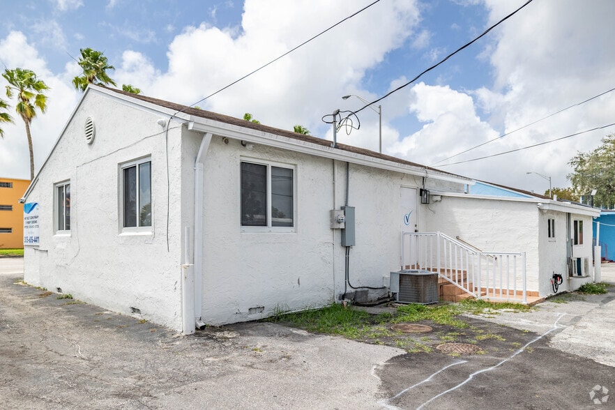 6443 Bird Rd, Miami, FL for sale - Building Photo - Image 2 of 22