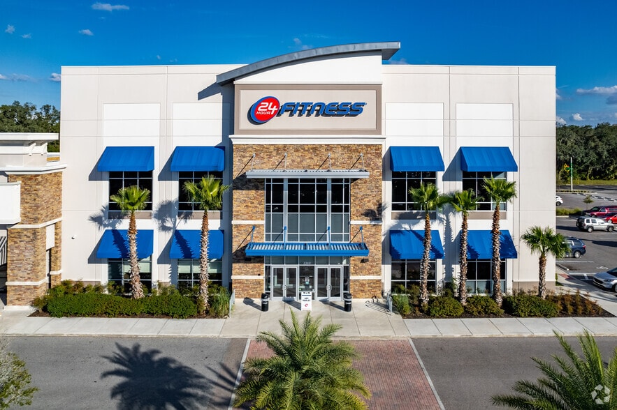 2350-2370 E Semoran Blvd, Apopka, FL for lease - Building Photo - Image 3 of 8