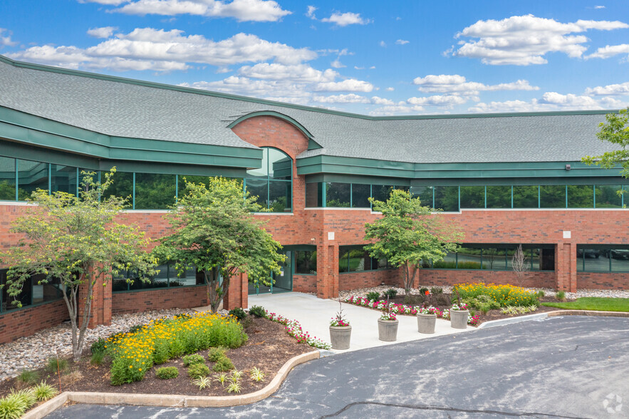 19 Campus Blvd, Newtown Square, PA for lease - Building Photo - Image 1 of 6