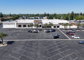 More details for 5445 N Blackstone Ave, Fresno, CA - Retail for Lease