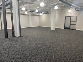 409 Joyce Kilmer Ave, New Brunswick, NJ for lease Building Photo- Image 2 of 3