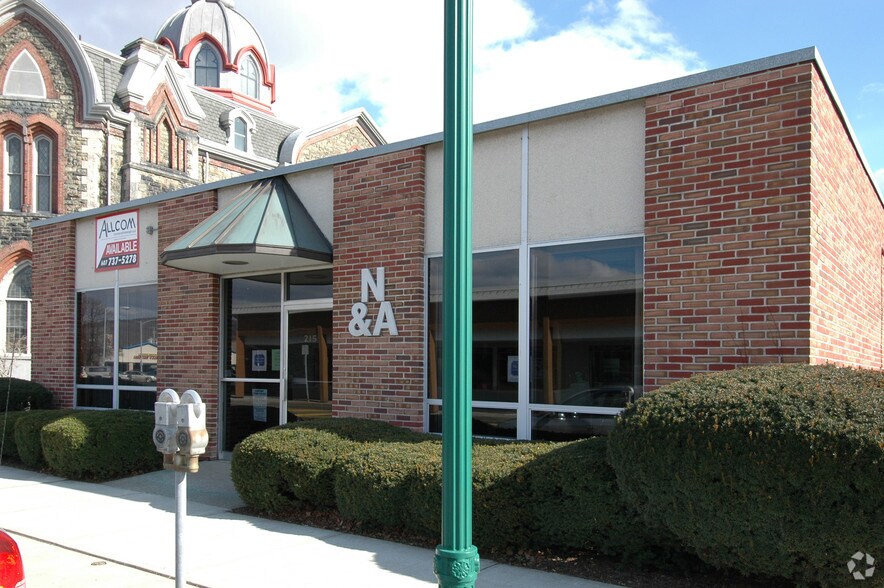 215 E Church St, Elmira, NY for sale - Primary Photo - Image 1 of 1