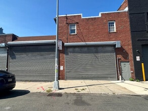 18 Franklin St, Brooklyn, NY for lease Building Photo- Image 1 of 2