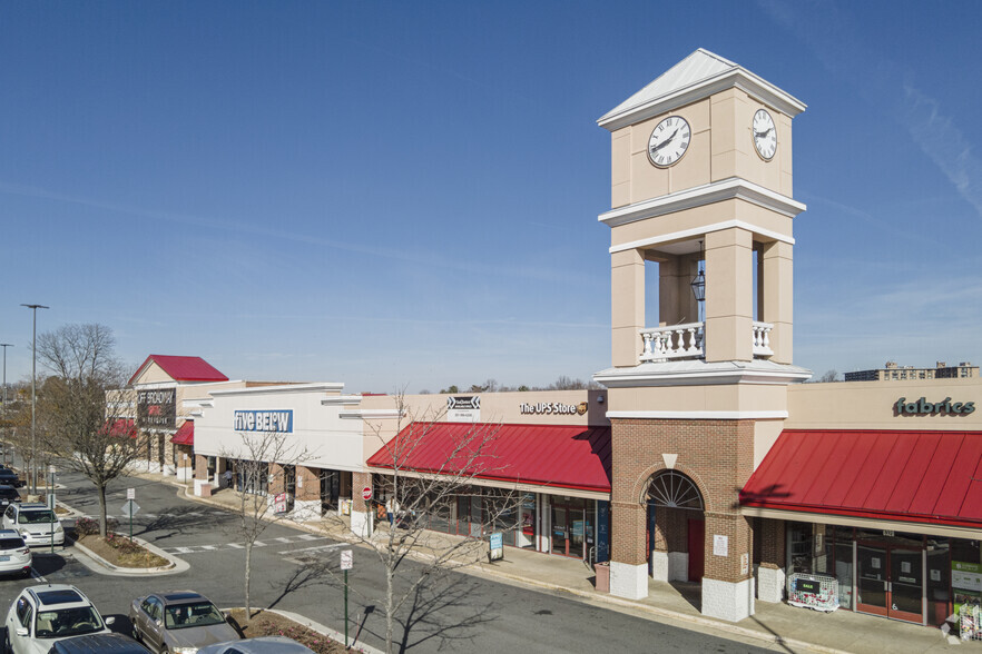 6201-6360 Seven Corners Ctr, Falls Church, VA for lease - Building Photo - Image 2 of 13