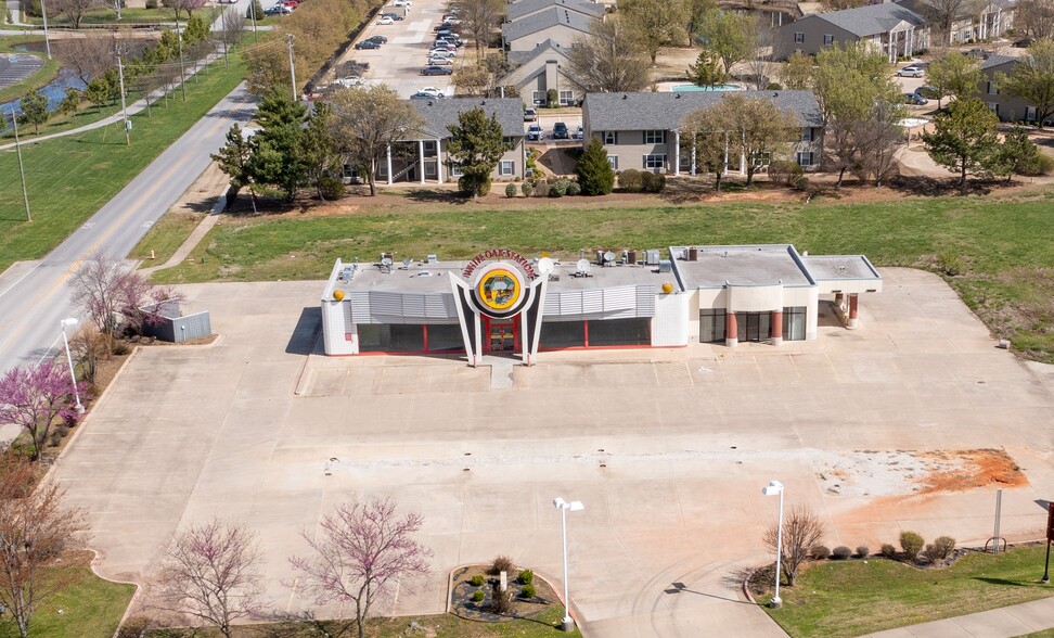 2501 E Central Ave, Bentonville, AR for sale - Building Photo - Image 1 of 1