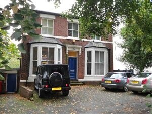 11 Grosvenor Rd, Wrexham, LL11 1BS