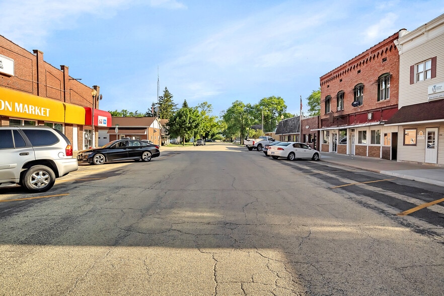 516-518 Depot St, Mazon, IL for sale - Building Photo - Image 3 of 31