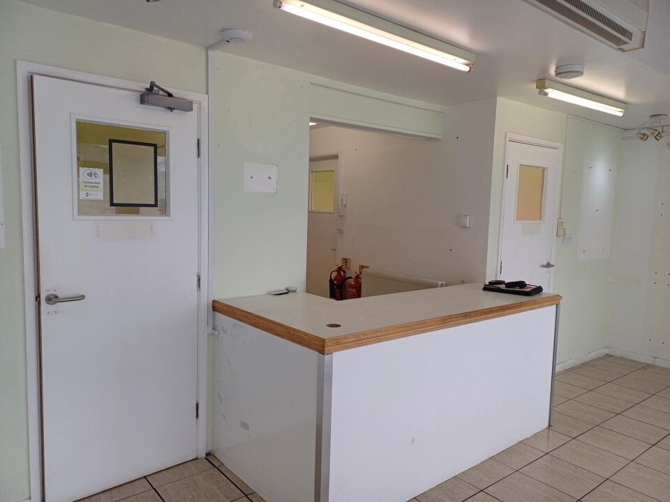 Charter Ct, Corby for lease Interior Photo- Image 1 of 3