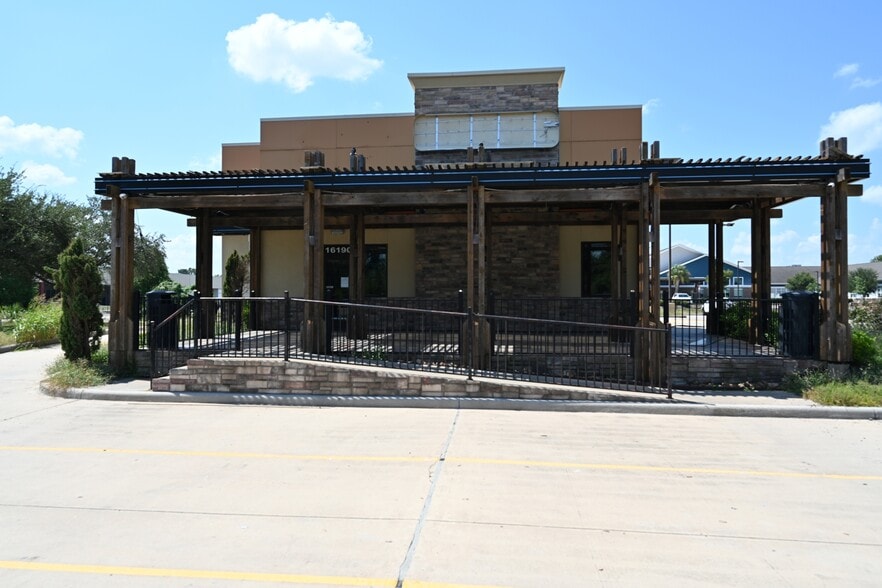 16190 Galveston Rd, Webster, TX for lease - Building Photo - Image 2 of 2