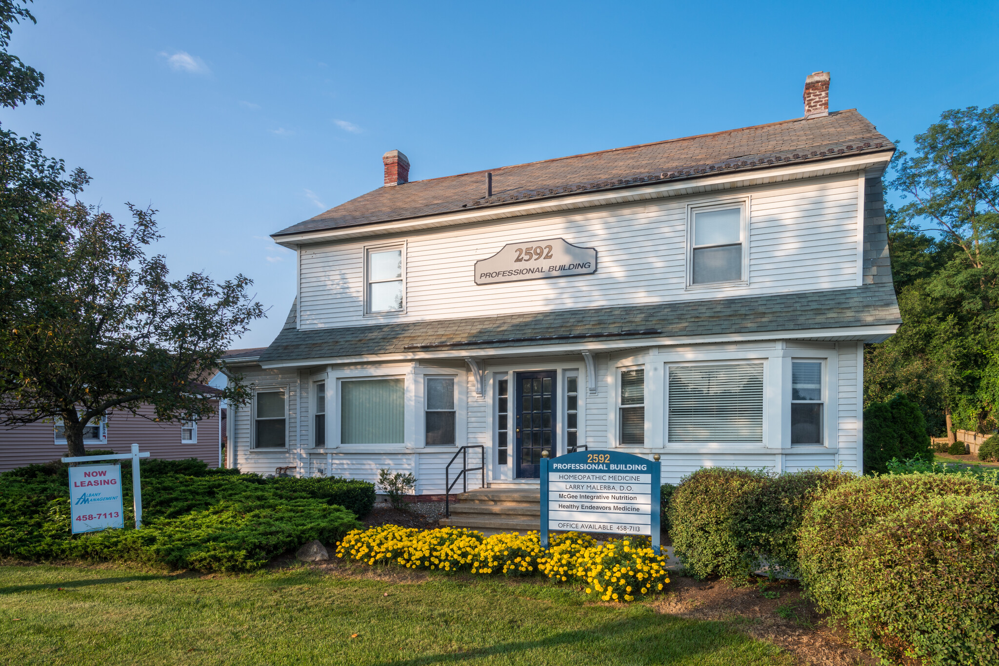 2592 Western Ave, Altamont, NY for sale Building Photo- Image 1 of 1