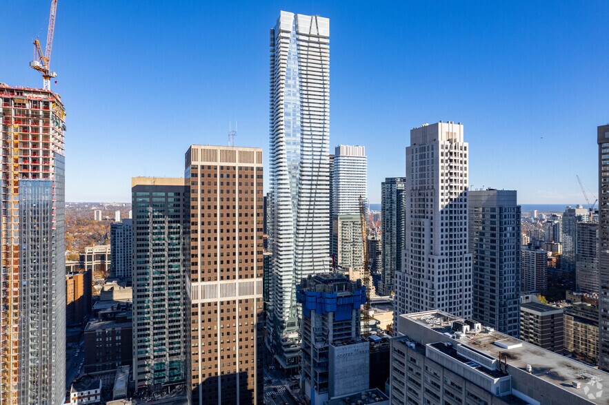 1 Bloor St E, Toronto, ON for sale - Primary Photo - Image 1 of 1