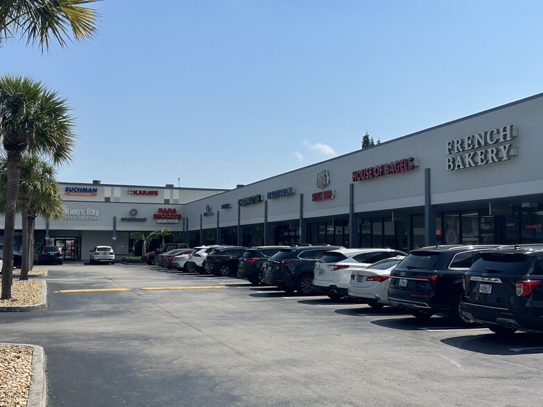 14401-14415 S Dixie Hwy, Kendall, FL for lease - Primary Photo - Image 1 of 8