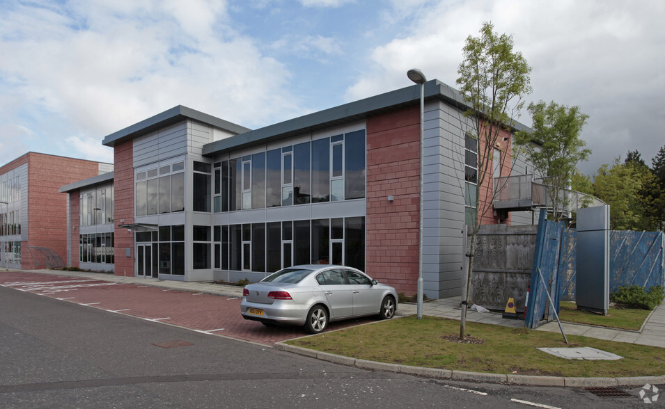 365 Govan Rd, Glasgow for lease - Building Photo - Image 2 of 2