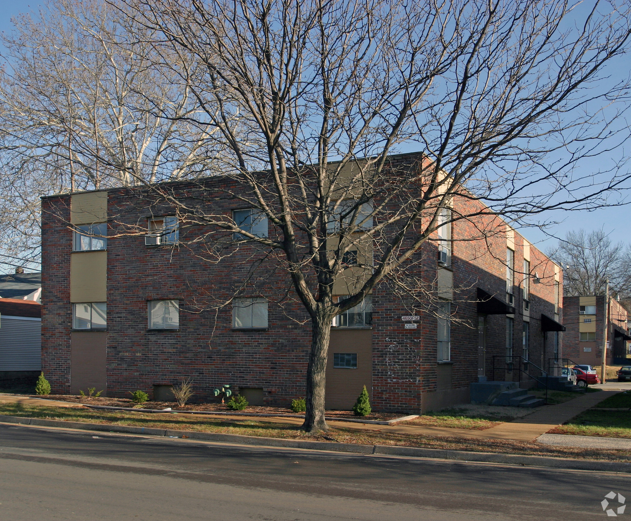 4650-4652 S Spring Ave, Saint Louis, MO for sale Primary Photo- Image 1 of 3