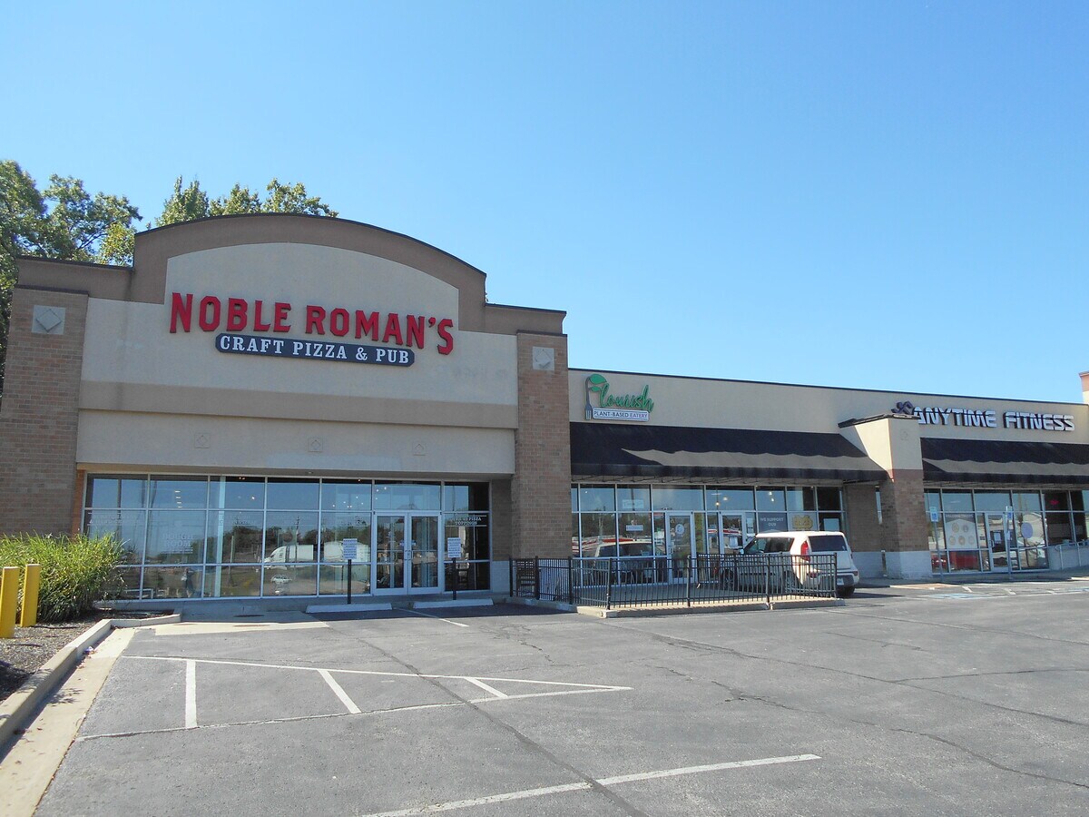 1-299 S Red Bank Rd, Evansville, IN 47712 - Red Bank Commons | LoopNet