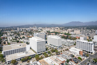 251 S Lake Ave, Pasadena, CA - AERIAL  map view