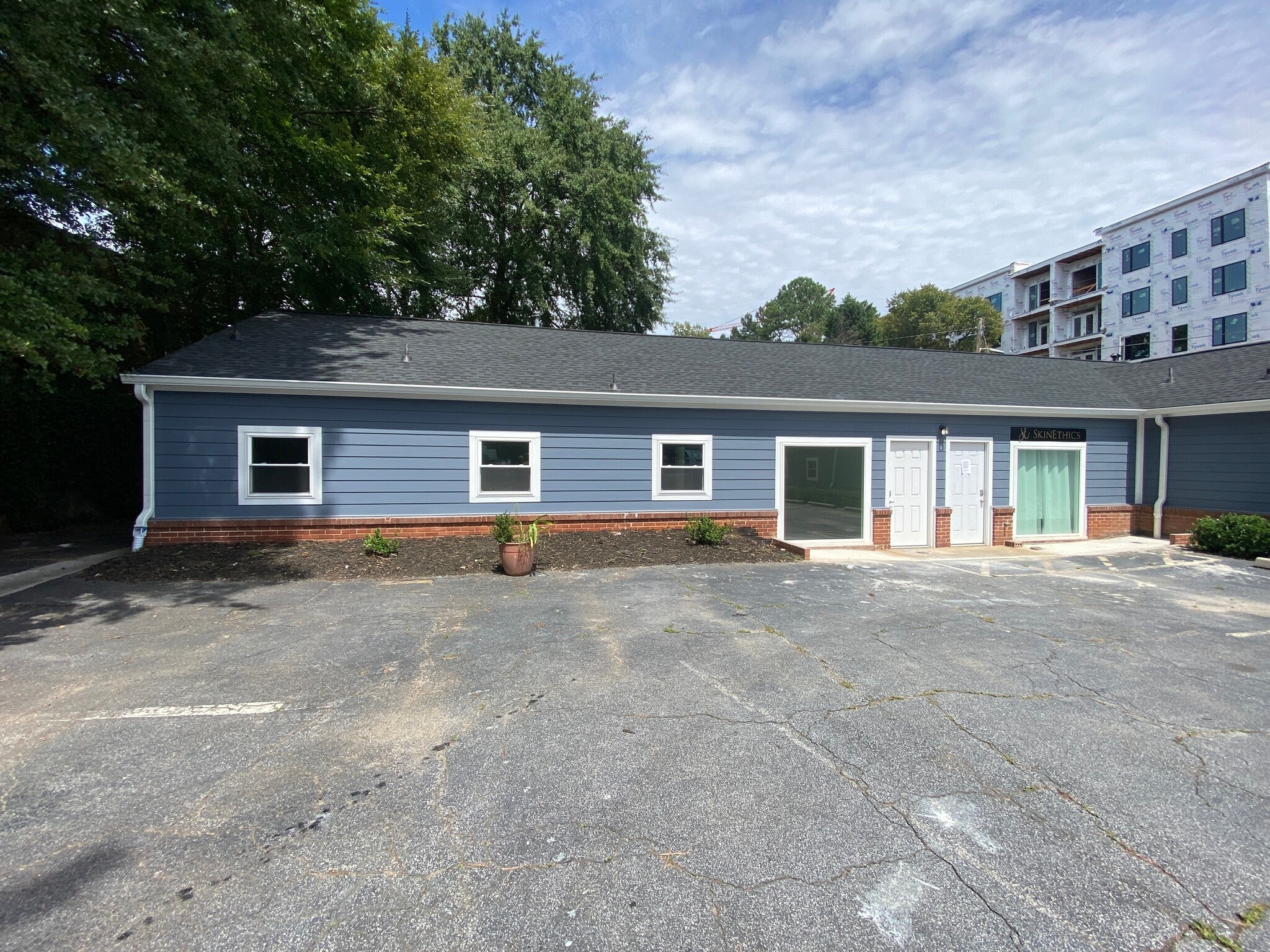 3040 Briarcliff Rd, Atlanta, GA for lease Building Photo- Image 1 of 5
