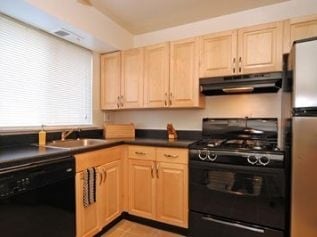 7357 Ridgewater Ct, Glen Burnie, MD for sale - Interior Photo - Image 3 of 125