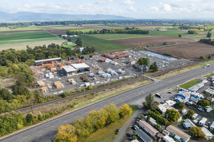 93495 Highway 99, Junction City, OR for sale - Building Photo - Image 1 of 1