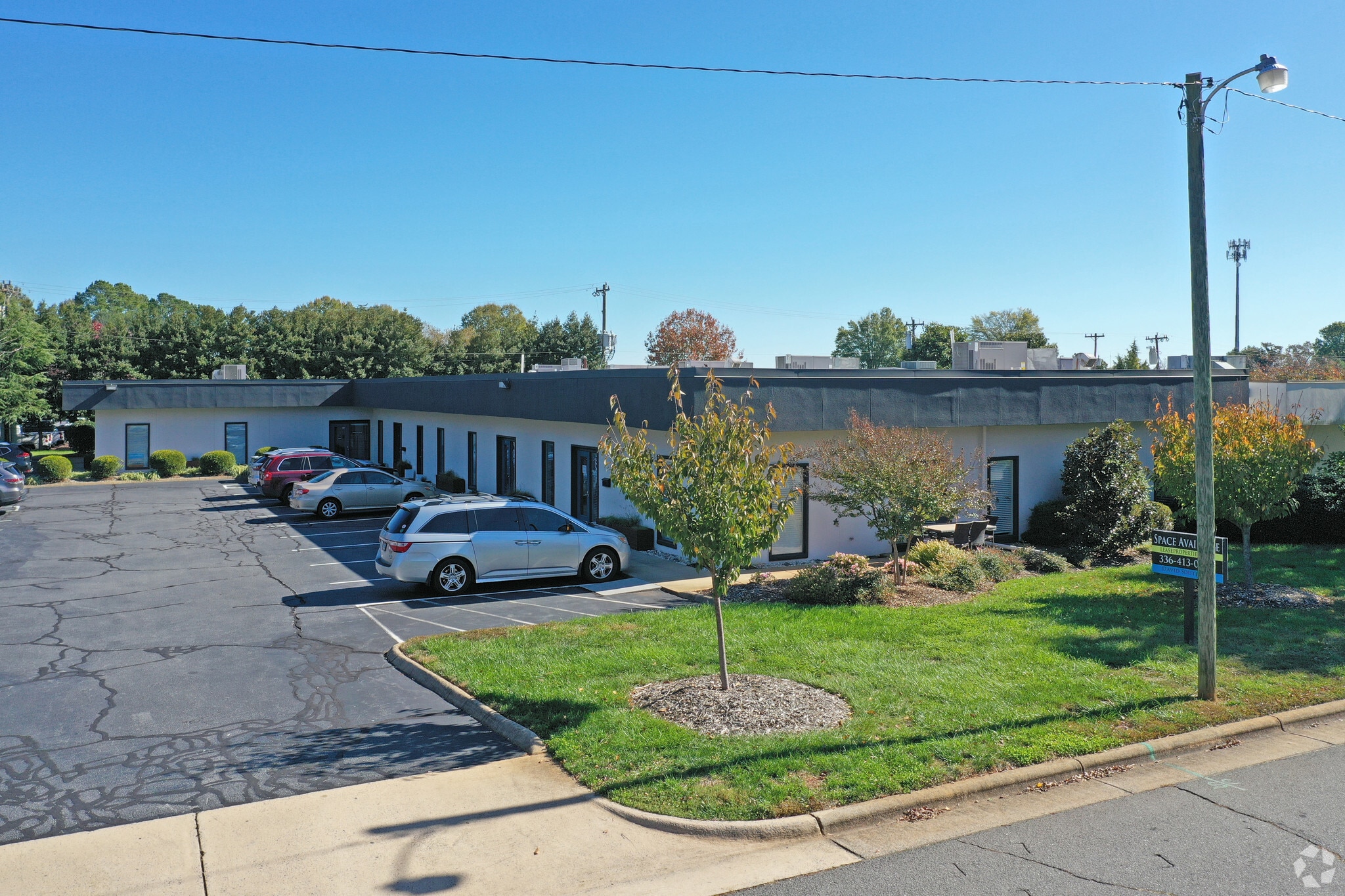 1411 Plaza West Rd, Winston-Salem, NC for lease Primary Photo- Image 1 of 12