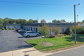 More details for 1411 Plaza West Rd, Winston-Salem, NC - Office for Lease