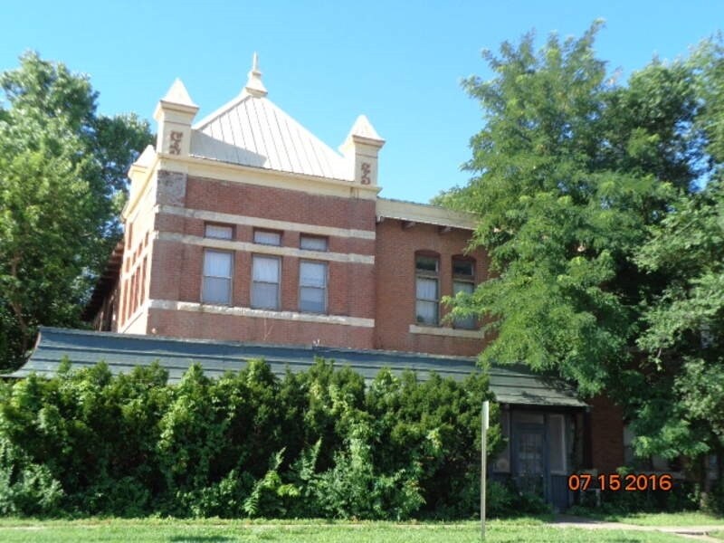 202 S Main St, Lindsborg, KS for sale Primary Photo- Image 1 of 1