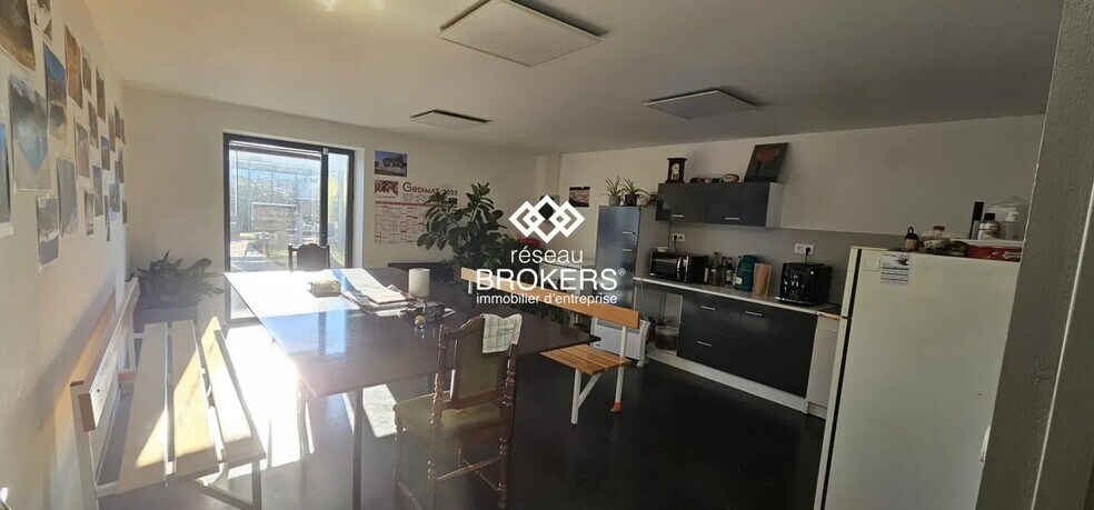 Industrial in Lempdes for sale - Building Photo - Image 3 of 5