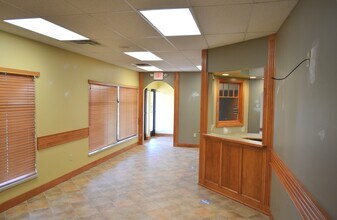 15167 Edgewood Dr, Baxter, MN for lease Interior Photo- Image 2 of 9