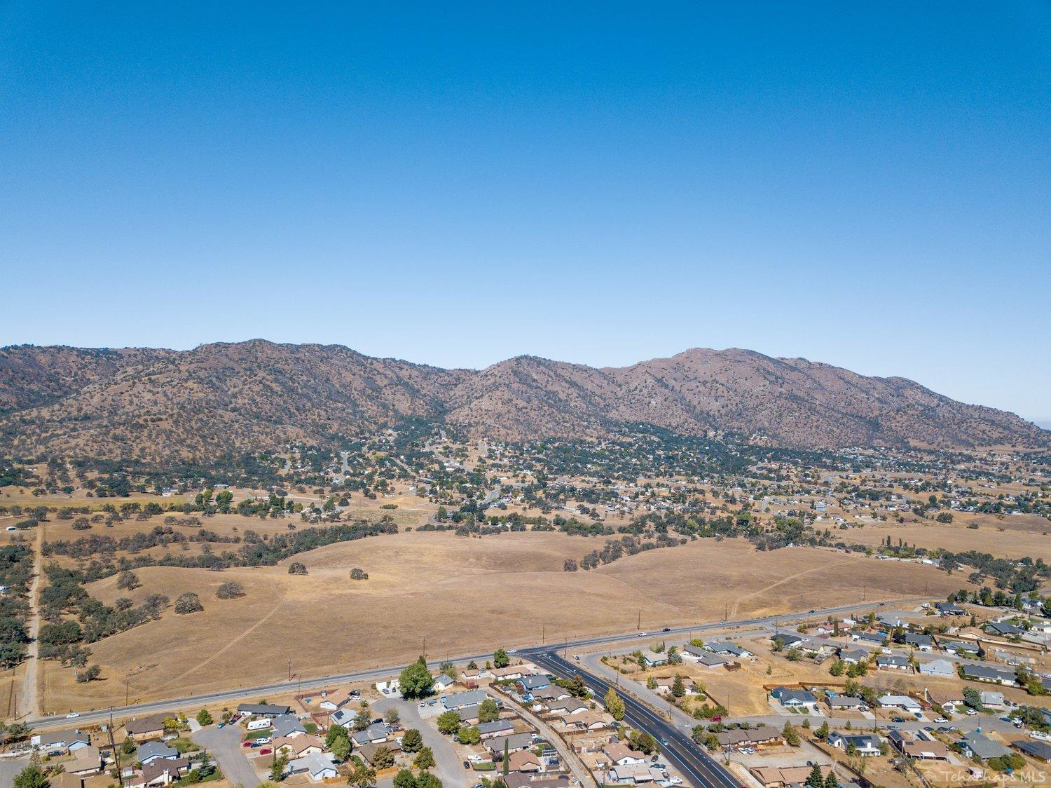 Old Town Rd, Tehachapi, CA for sale Building Photo- Image 1 of 1