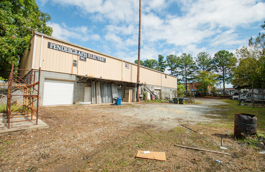 1910 E Pettigrew St, Durham, NC for lease - Building Photo - Image 3 of 5