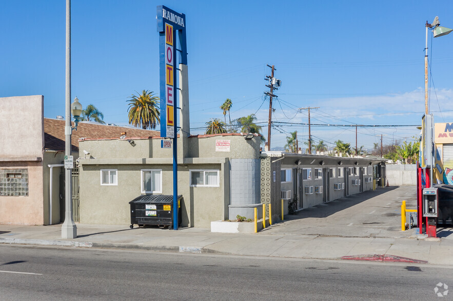 3211 W Jefferson Blvd, Los Angeles, CA for sale - Primary Photo - Image 1 of 1