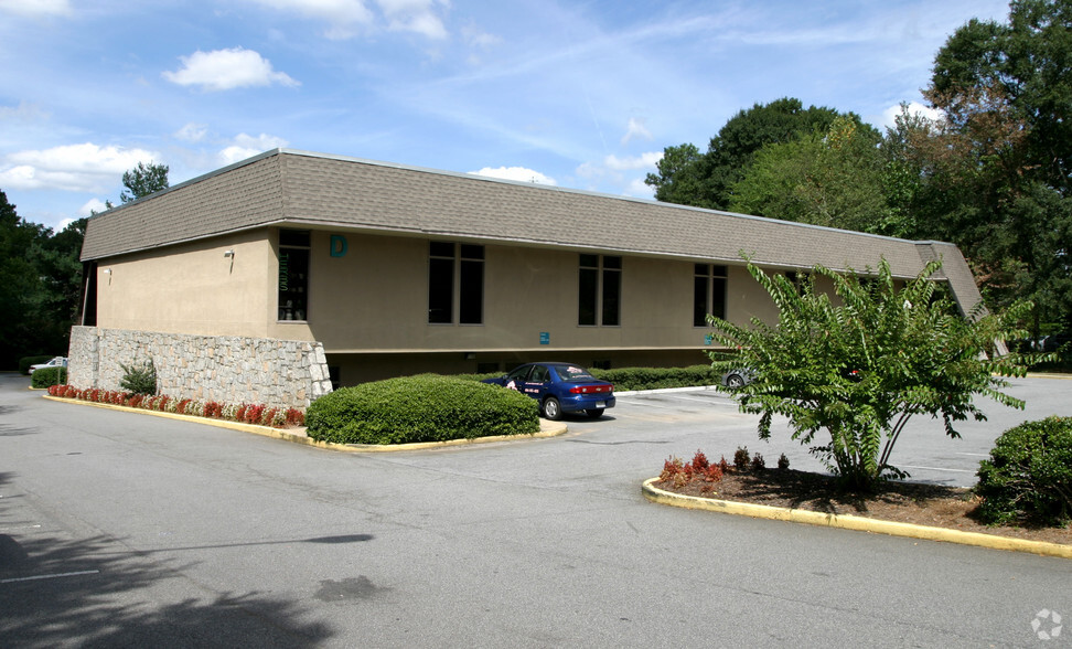 1874 Piedmont Ave NE, Atlanta, GA for lease - Building Photo - Image 3 of 4