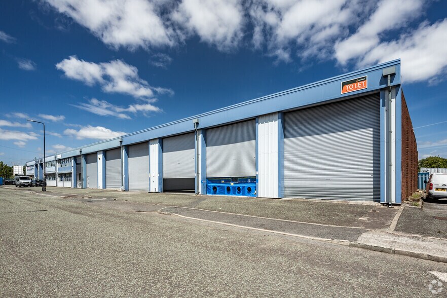 Warren Rd, Manchester for lease - Building Photo - Image 2 of 14