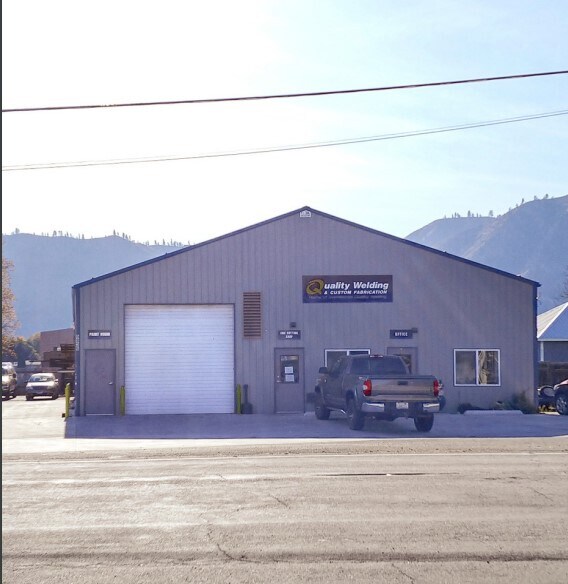 5835 Sunset Hwy, Cashmere, WA for sale Primary Photo- Image 1 of 2