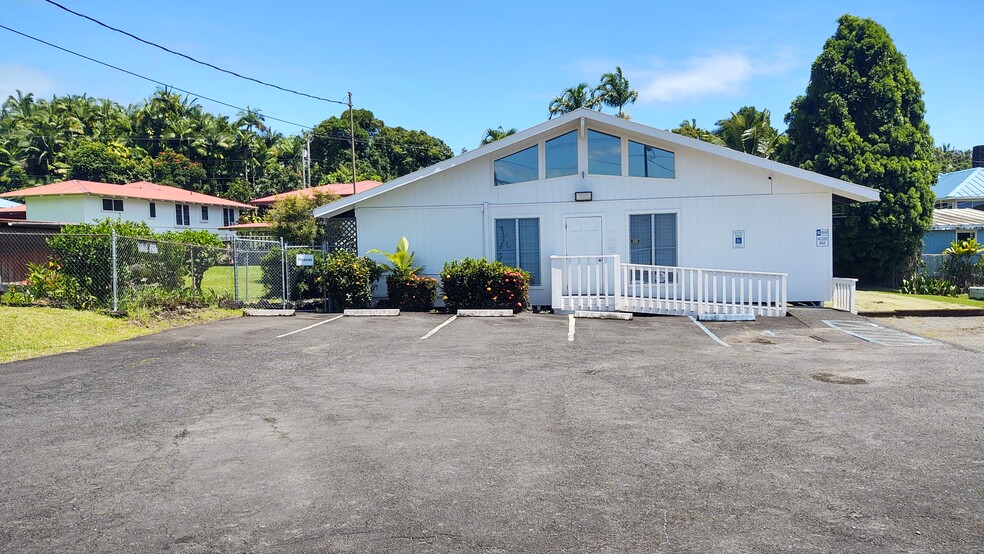 346 Waianuenue Ave, Hilo, HI 96720 | LoopNet